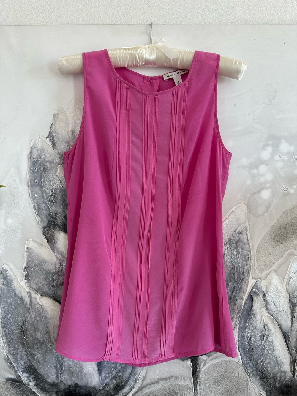Banana Republic Vibrant Pink Pintuck Sleeveless Silk Top